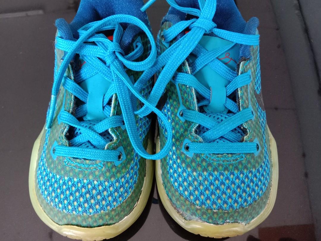 Infant hotsell kobe shoes