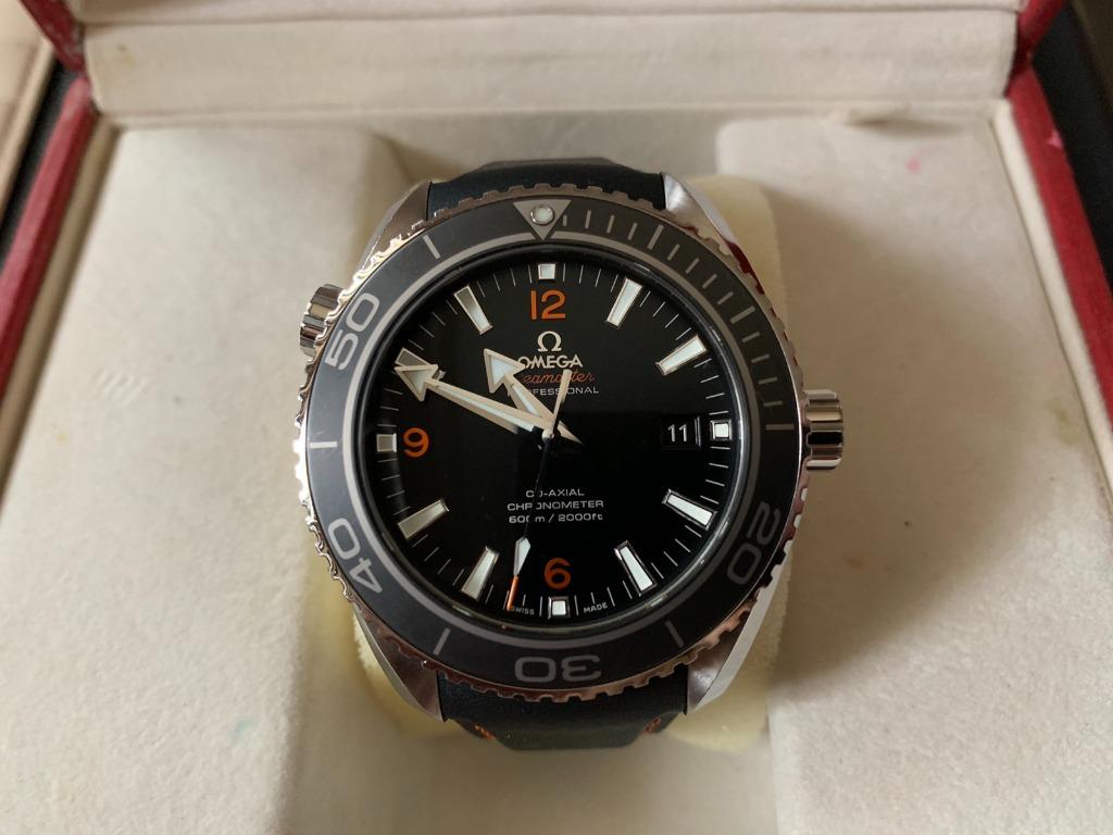 Omega Planet Ocean (Category: Luxury Watches) located in Manila. Submitted by clark.kent1 (Listing ID 1090879376, Image 2). Description: Omega Planet Ocean In Rubber Strap and Deployant Buckle In house Movement Calibre 8500 Ceramic Bezel 2014 Model Local AD In very good condition Complete with box and papers.