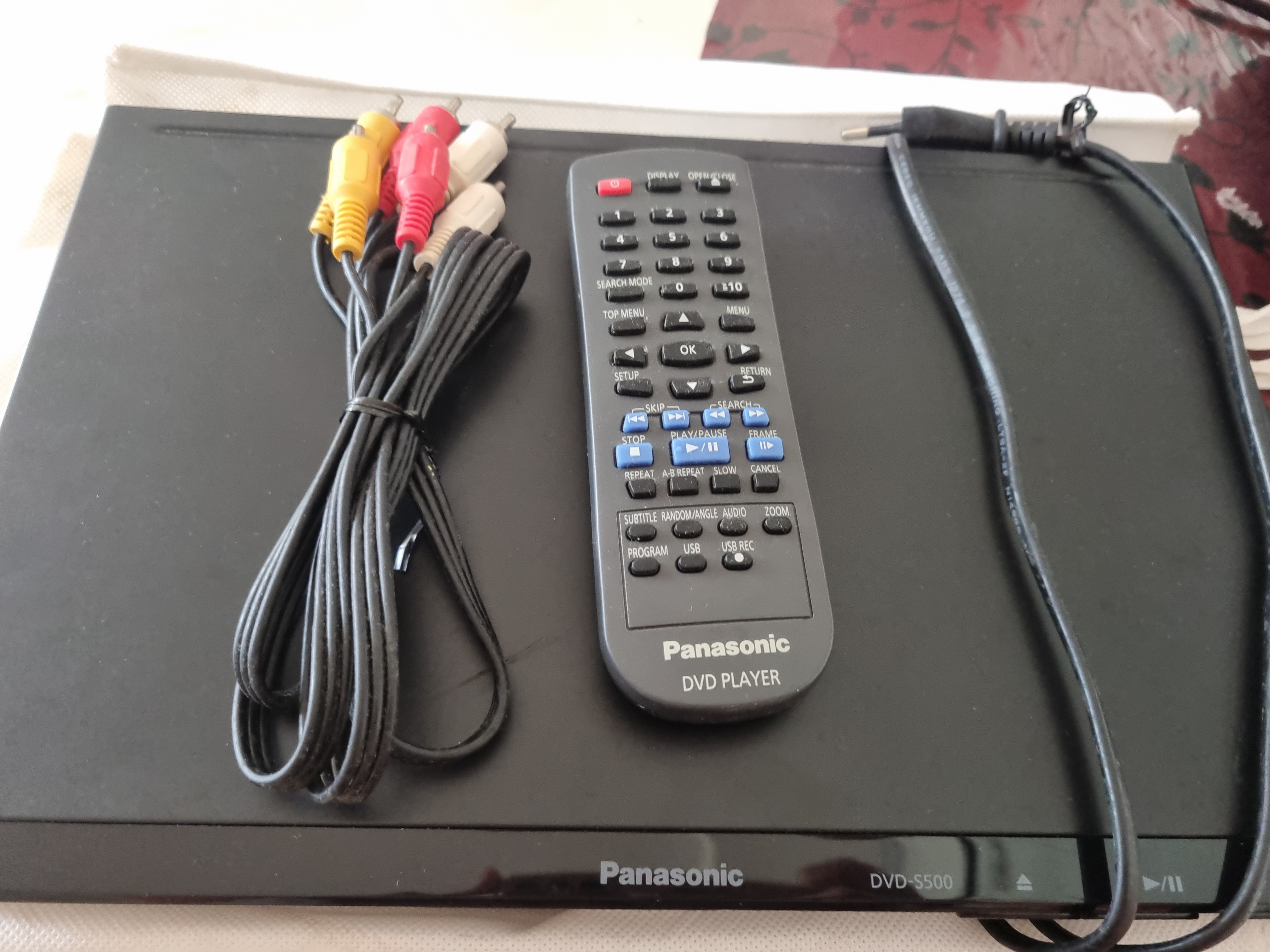 Panasonic DVD Player-S500, TV  Home Appliances, TV  Entertainment,  Blu-Ray  Media Players on Carousell