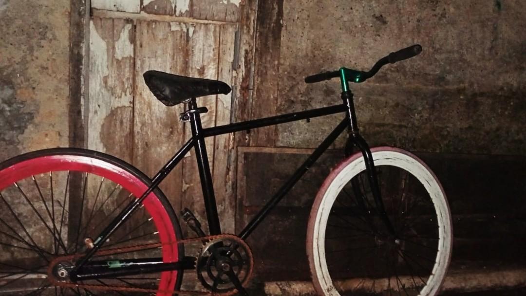 Custom clearance sepeda fixie