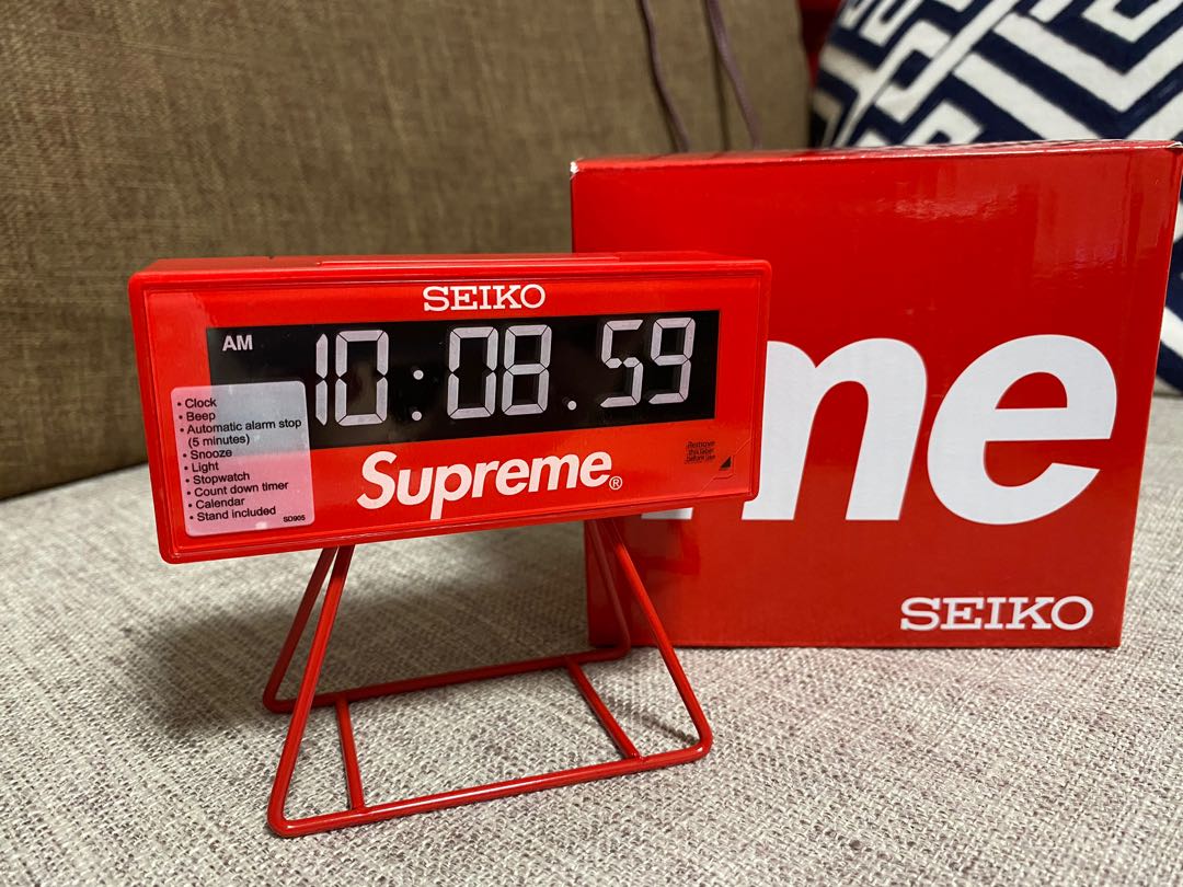 しました Supreme - Supreme / Seiko Marathon Clock Redの通販 by ミルク's shop
