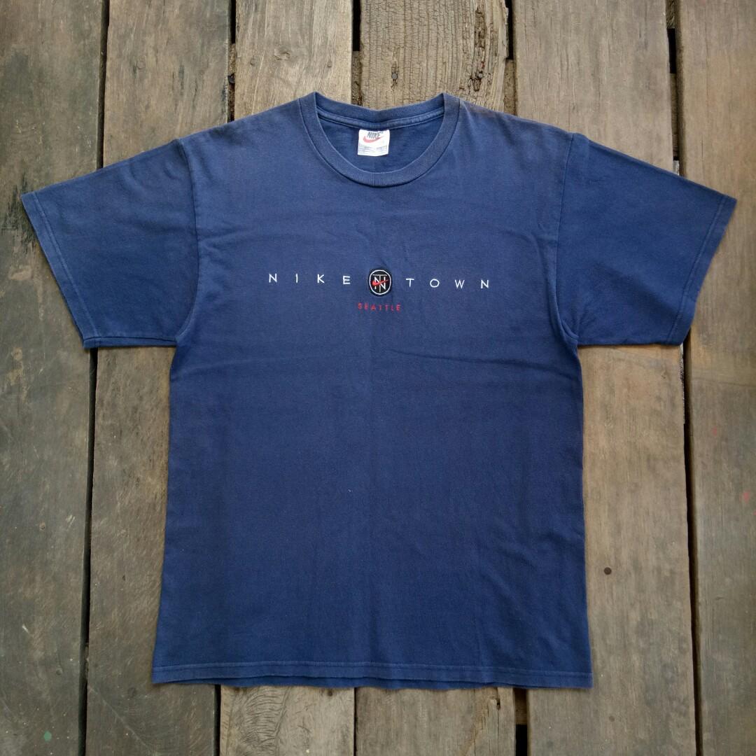 Nike the town t shirt cheap