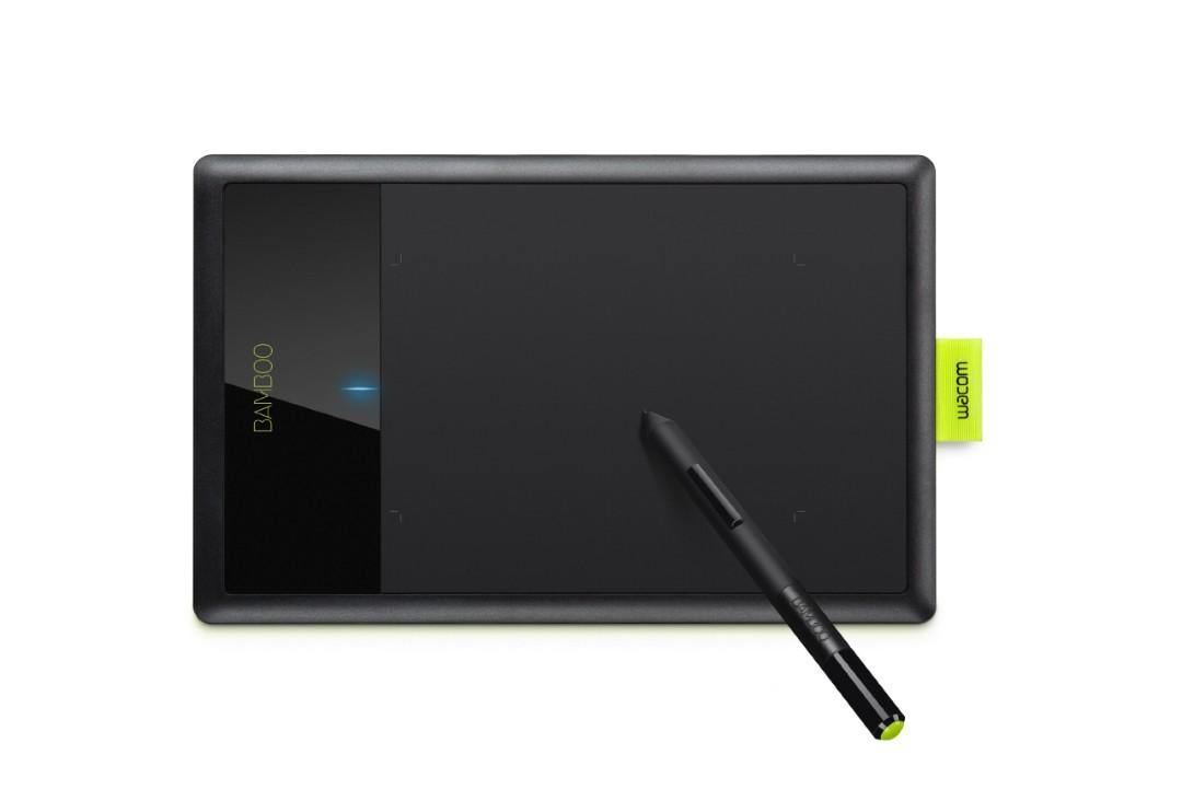 bamboo drawing tablet, Hobbies & Toys, Stationery & Craft, Craft Supplies & Tools on Carousell