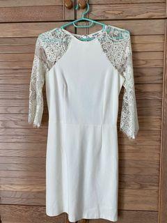 White lace dress size S
