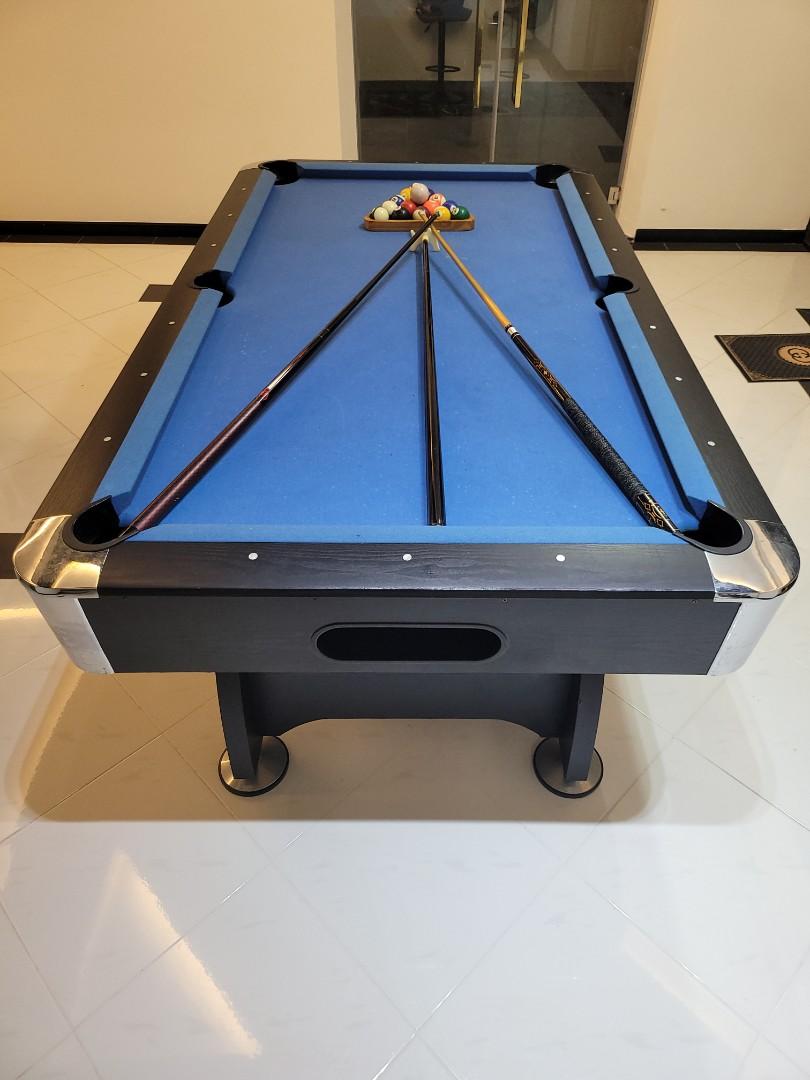 7ft Professional Billiard Pool Table