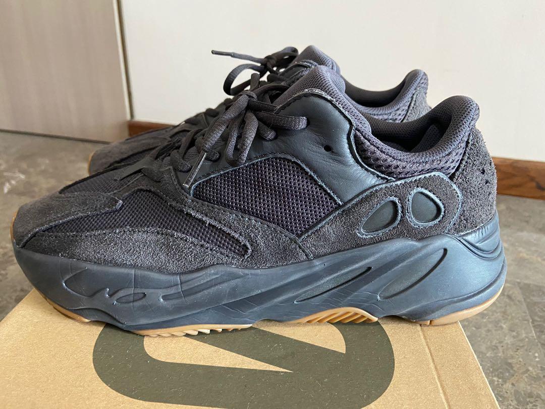 Fake yeezy 700 utility black sales
