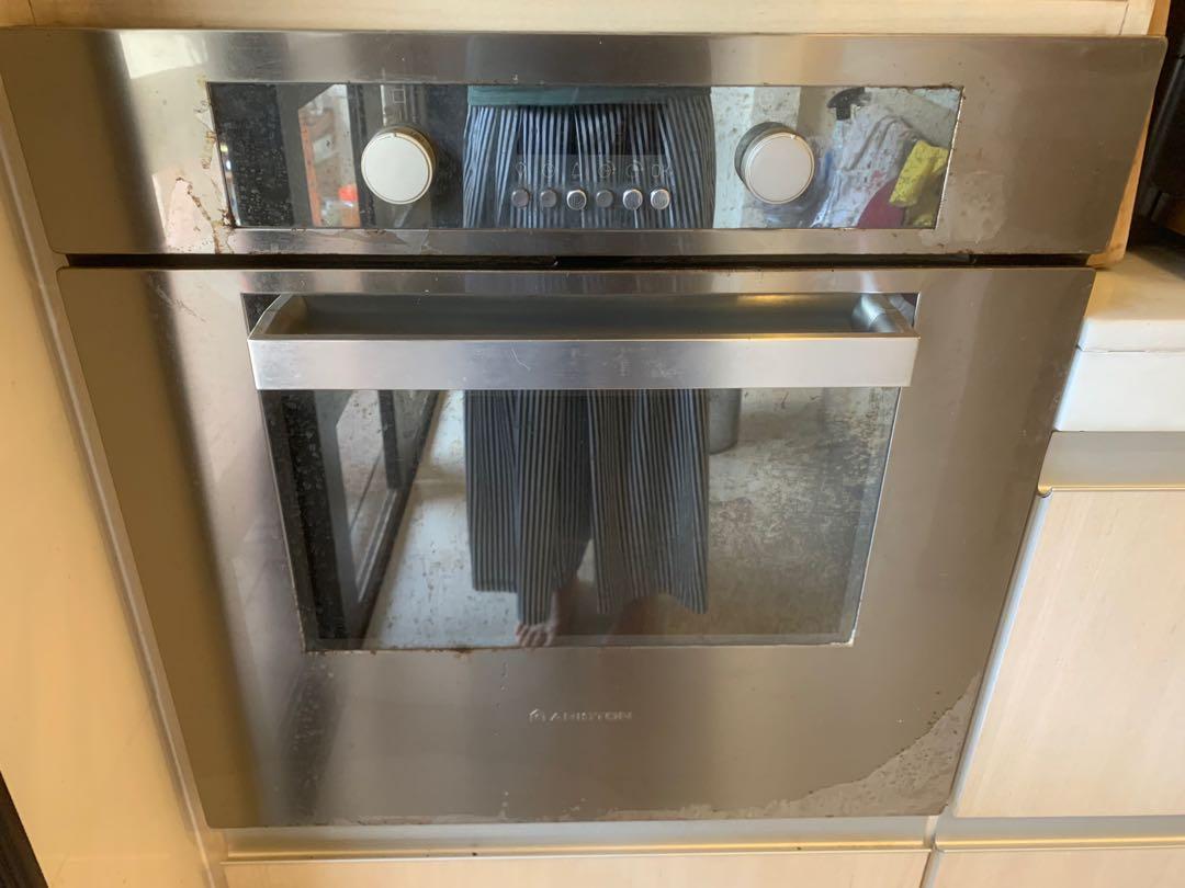 Ariston Oven, TV & Home Appliances, Kitchen Appliances, Ovens