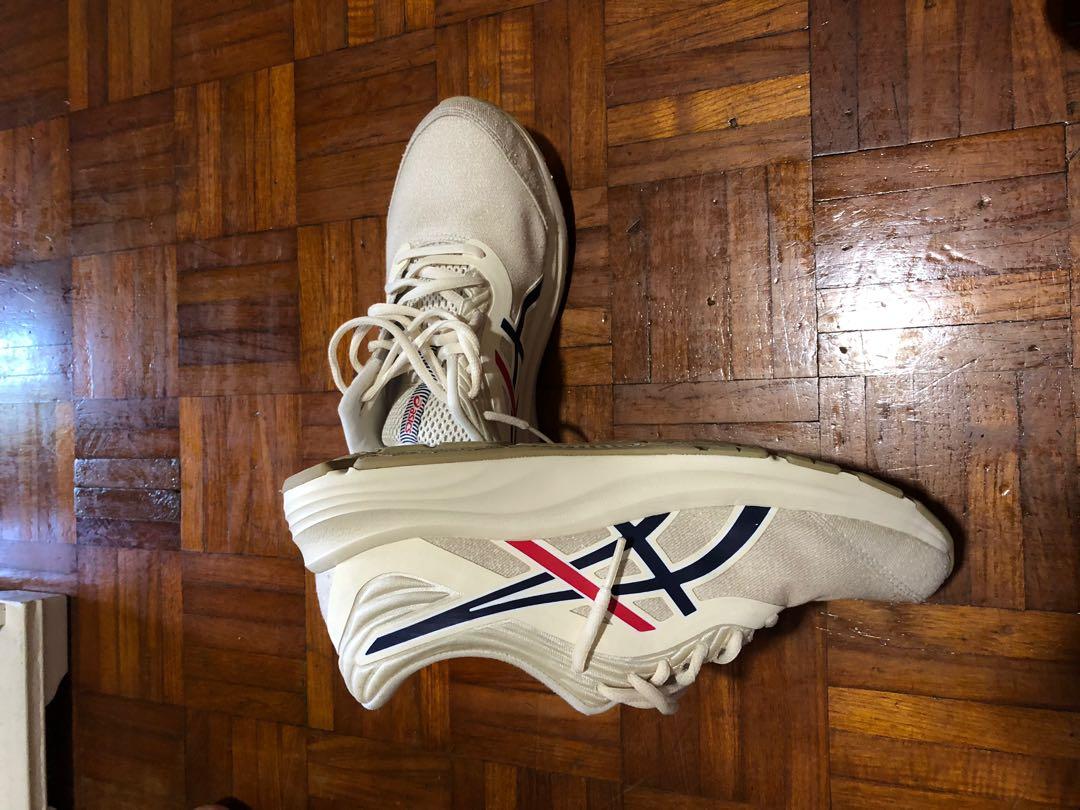 Asics Gel Pulse 11. SIZE US10. Worn for size test too small for