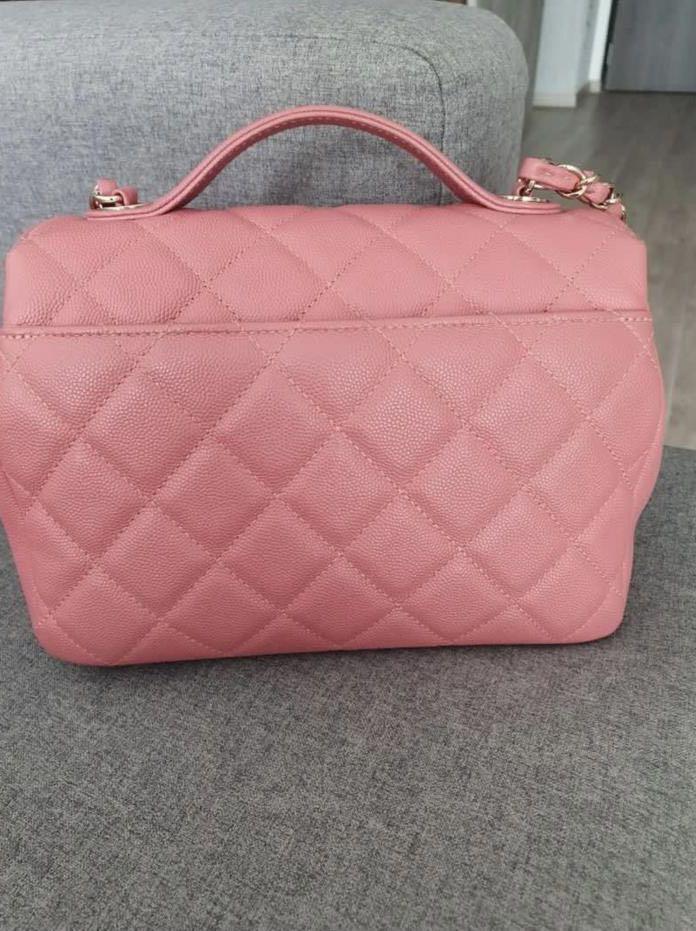 2018 Chanel Light Dusky Pink Quilted Caviar Medium Business Affinity Flap  Bag