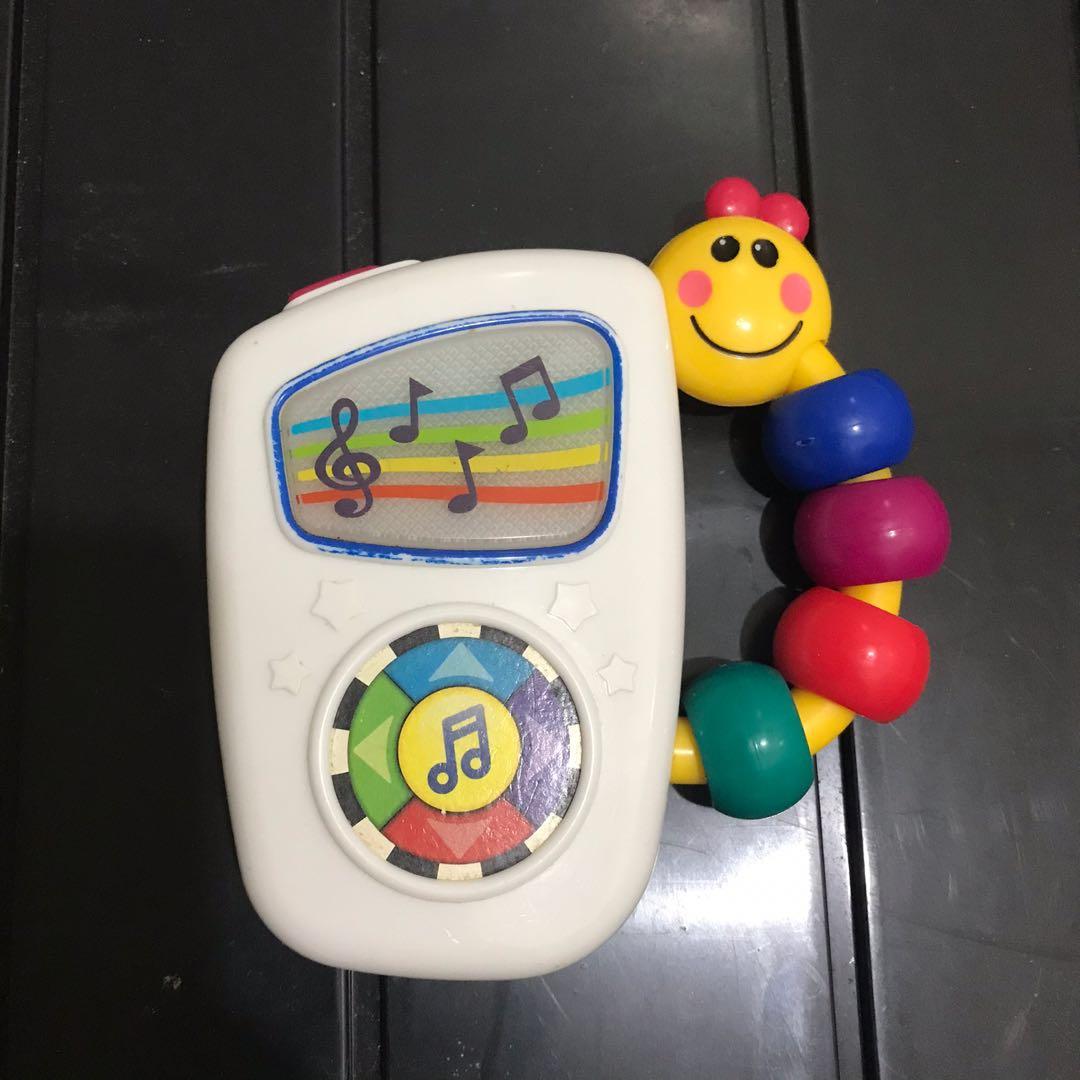 Baby Einstein Take Along Tunes (Category: Infant Playtime) located in Quezon City. Submitted by himynameisam (Listing ID 1091124631, Image 1). Description: 7 melodies with lights.