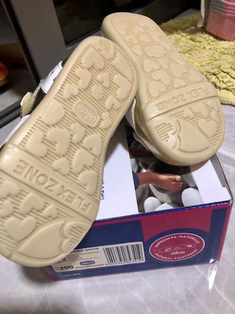 Chicco discount baby shoes