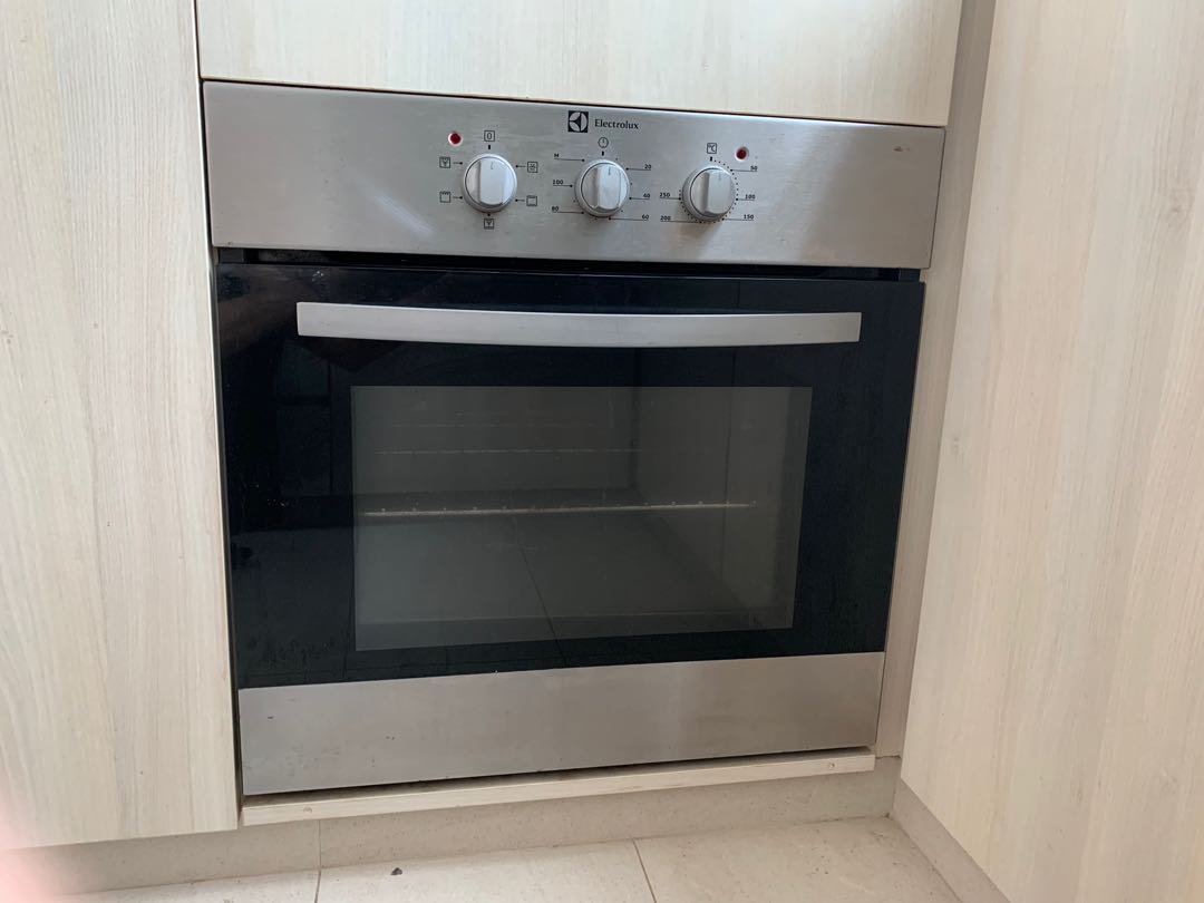Electrolux Builtin Oven EOB203X (56L), TV & Home Appliances, Kitchen