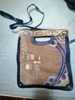 (Category: ) located in . Submitted by yzyow (Listing ID 1091214708, Image 1). Description: .
