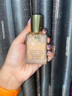 Estee Lauder Double Wear Foundation cashew