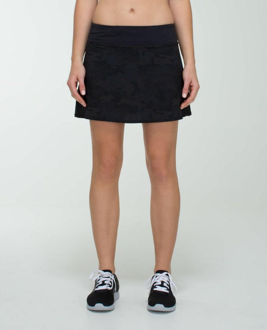 EUC Lululemon Pacesetter 4 Tall Savanna Camo Skirt Women s Fashion Activewear on Carousell