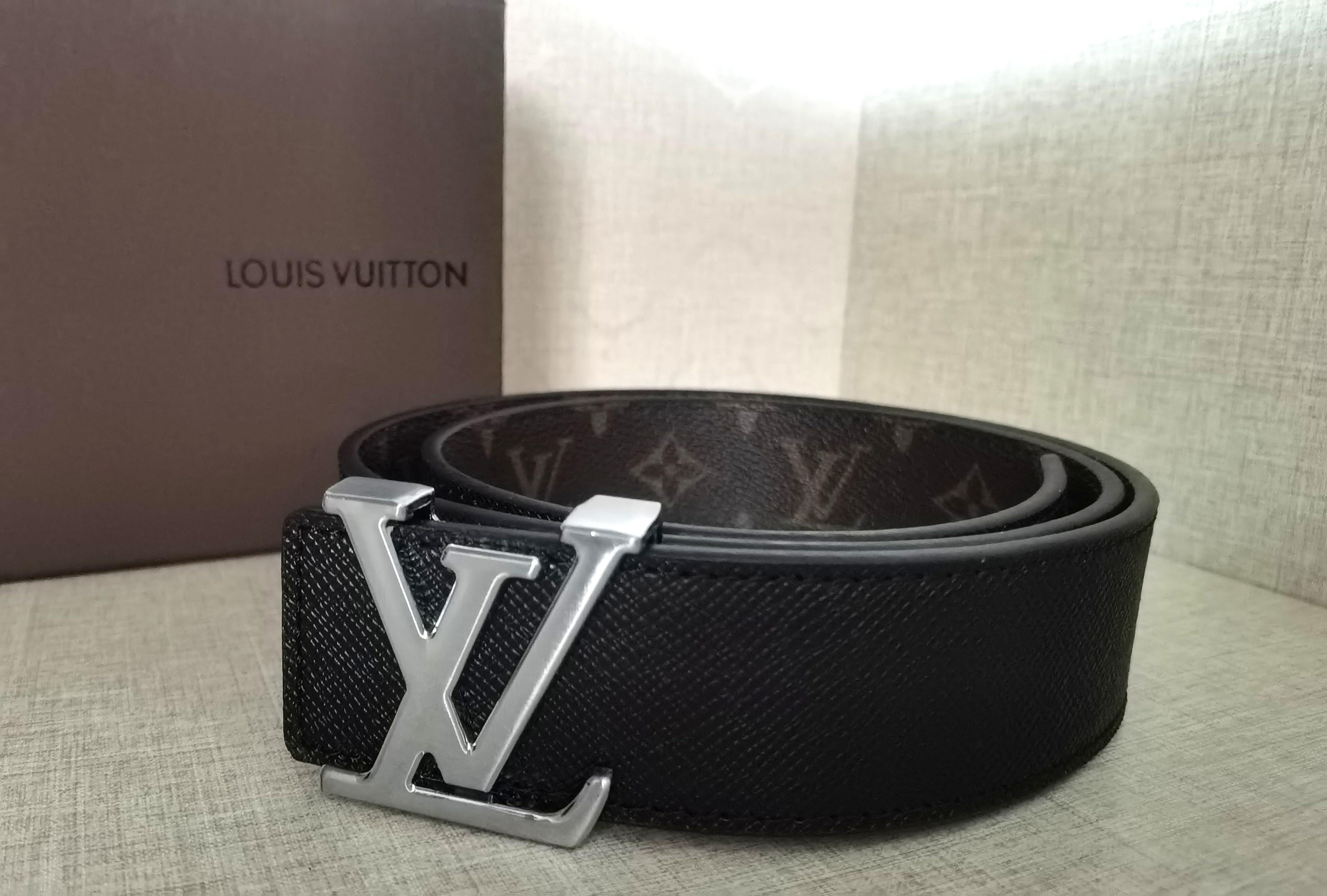 Louis Vuitton Navy Blue/Grey Leather LV Initials Reversible Belt 100CM Louis  Vuitton