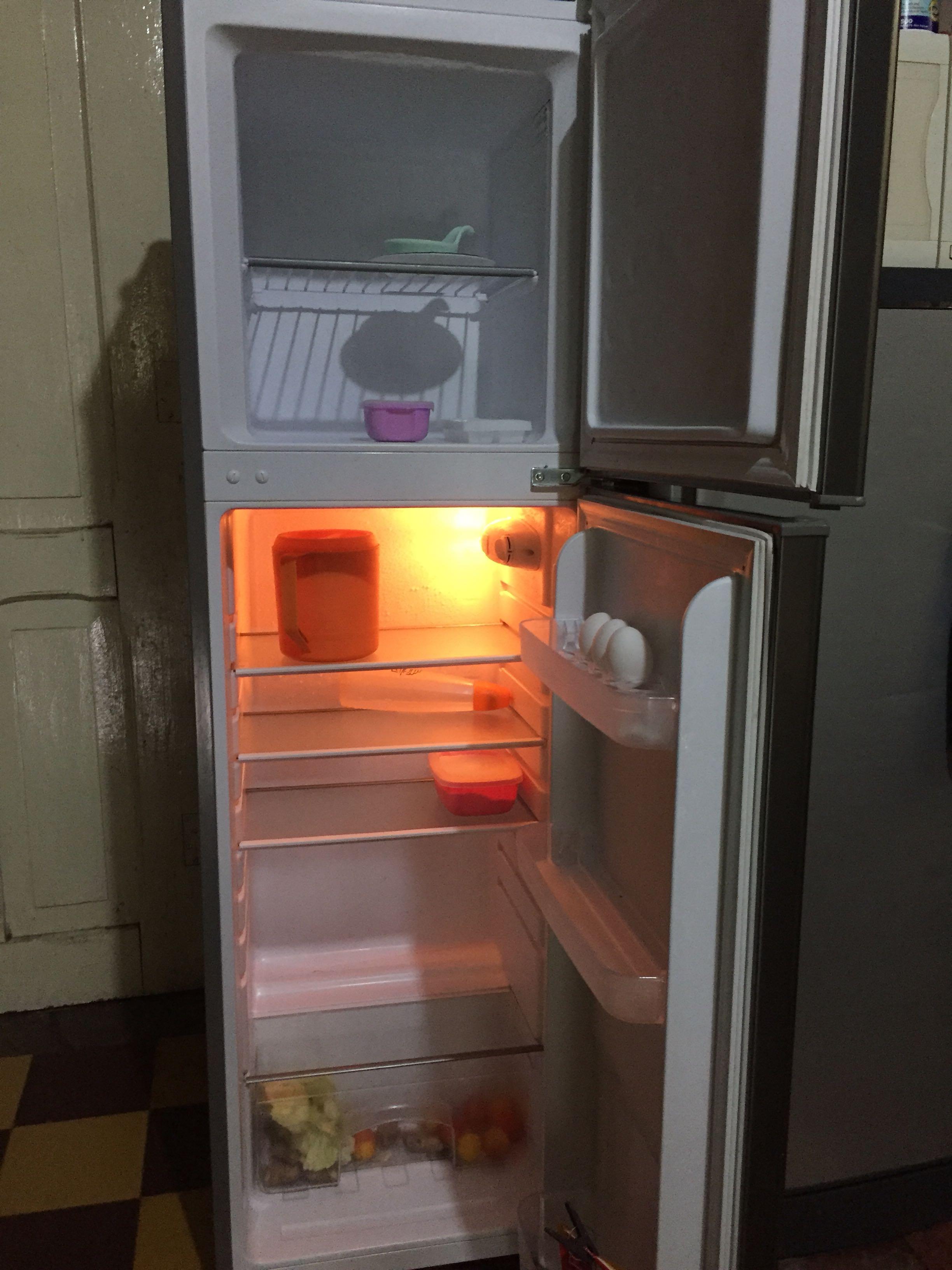 Fujidenzo Refrigerator RDD70S, TV & Home Appliances, Kitchen