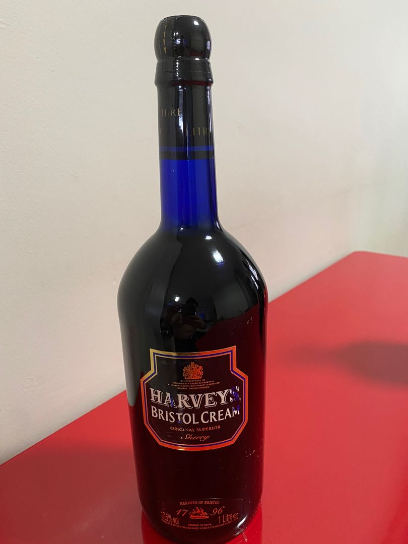 Harveys bristol cream original superior Sherry, Food & Drinks