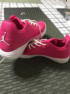 (Category: ) located in . Submitted by gianflores (Listing ID 1091225852, Image 1). Description: .