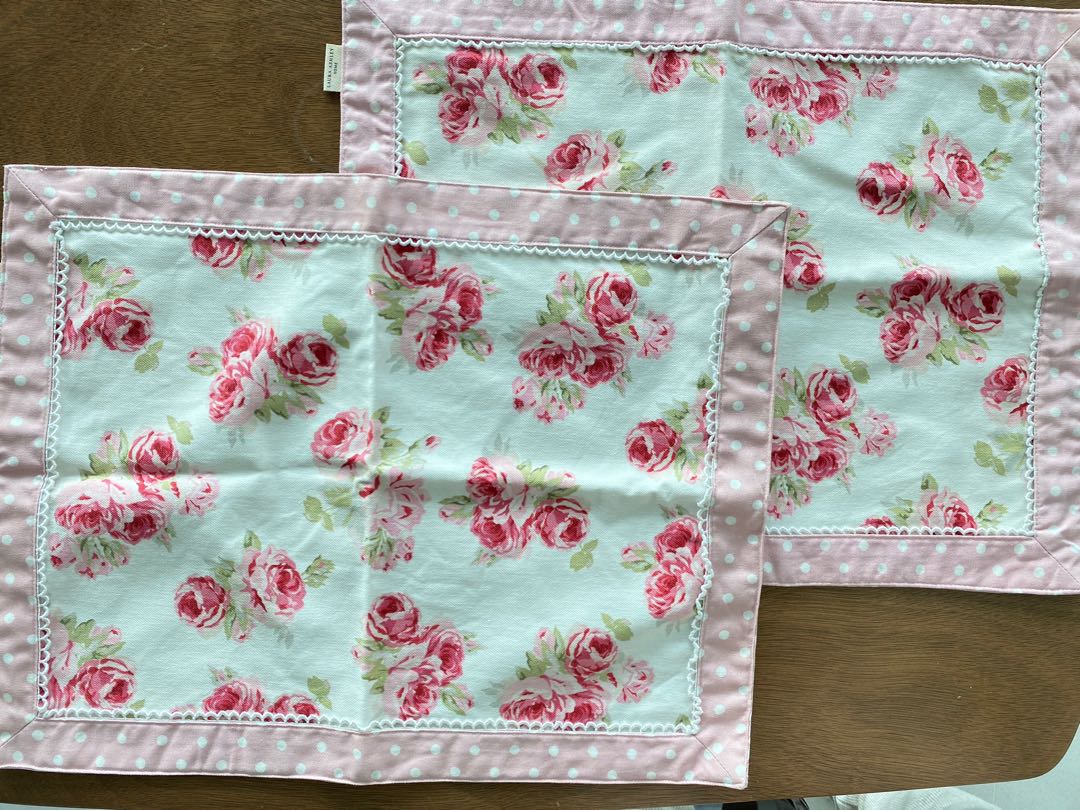 Laura Ashley table place mat, Furniture & Home Living, Kitchenware