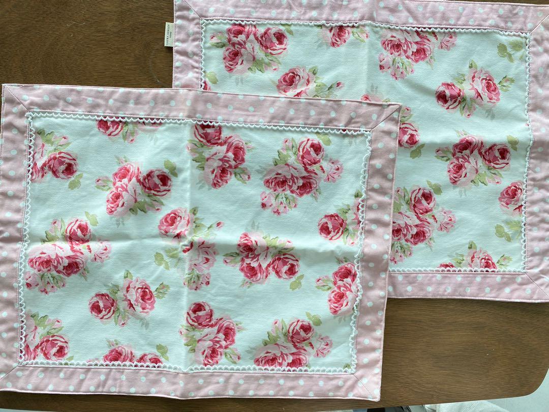 Laura Ashley table place mat, Furniture & Home Living, Kitchenware