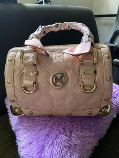 Metro city boston bag in nude pink, Women's Fashion, Bags & Wallets, Shoulder  Bags on Carousell