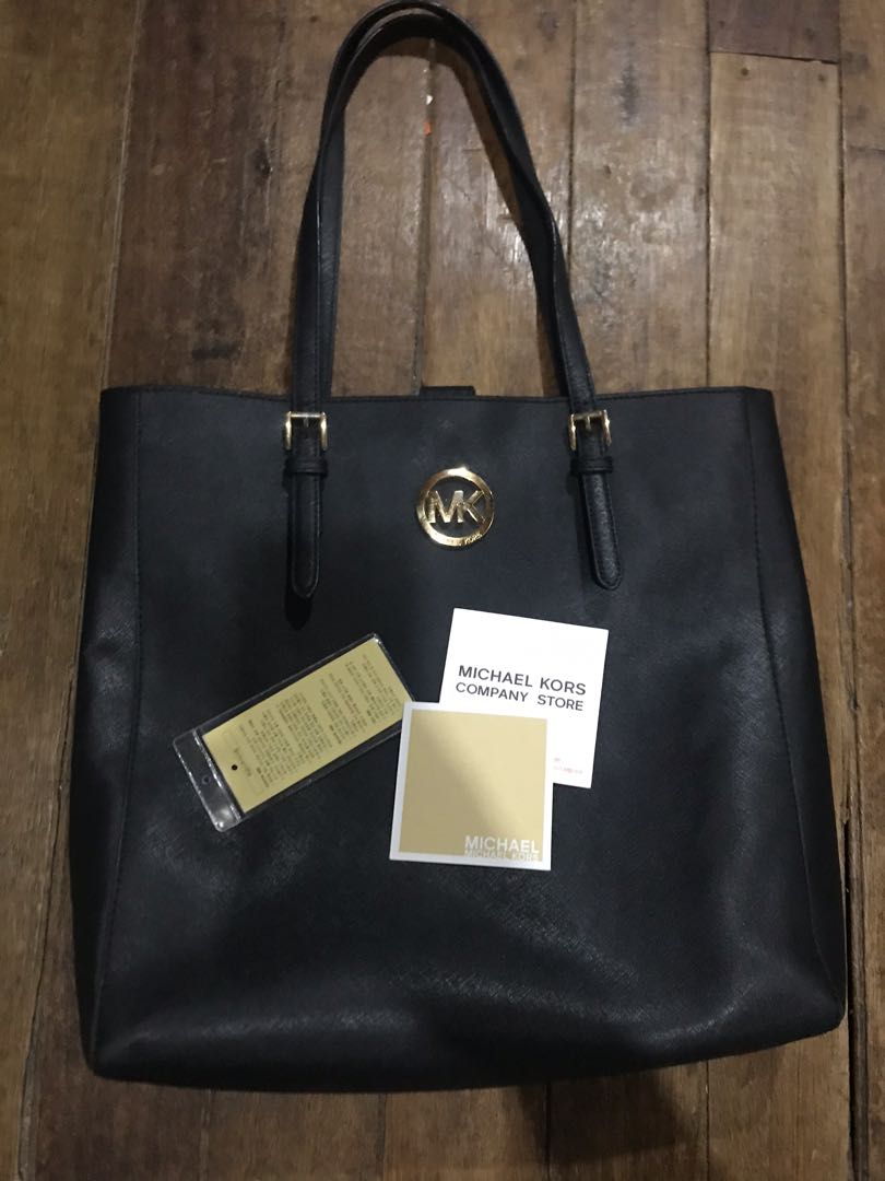 Michael kors tall tote shop