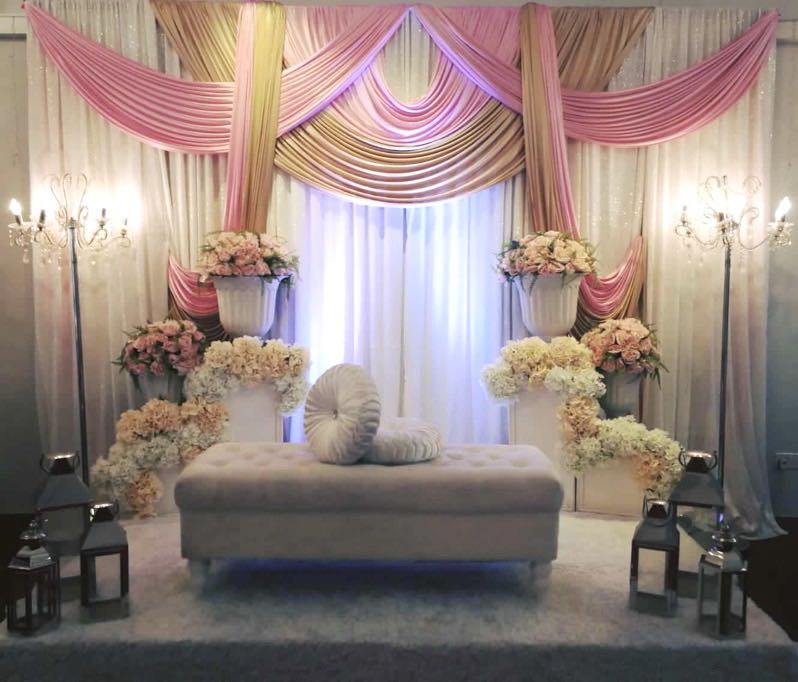 Mini In House Pelamin Dias Promotion Everything Else On Carousell