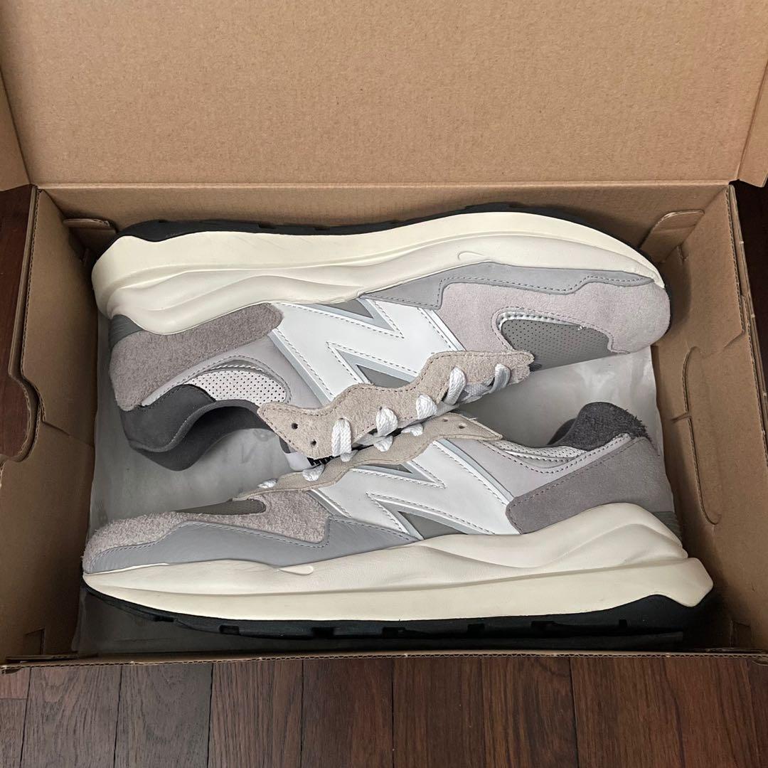 new balance grey day m5740ta