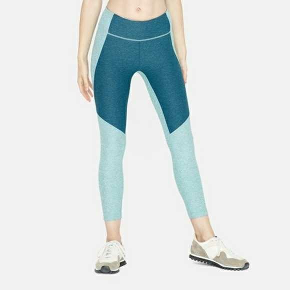 outdoor voices two tone legging