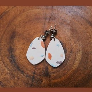 (Category: ) located in . Submitted by ccrystalseoww (Listing ID 1091102478, Image 1). Description: .