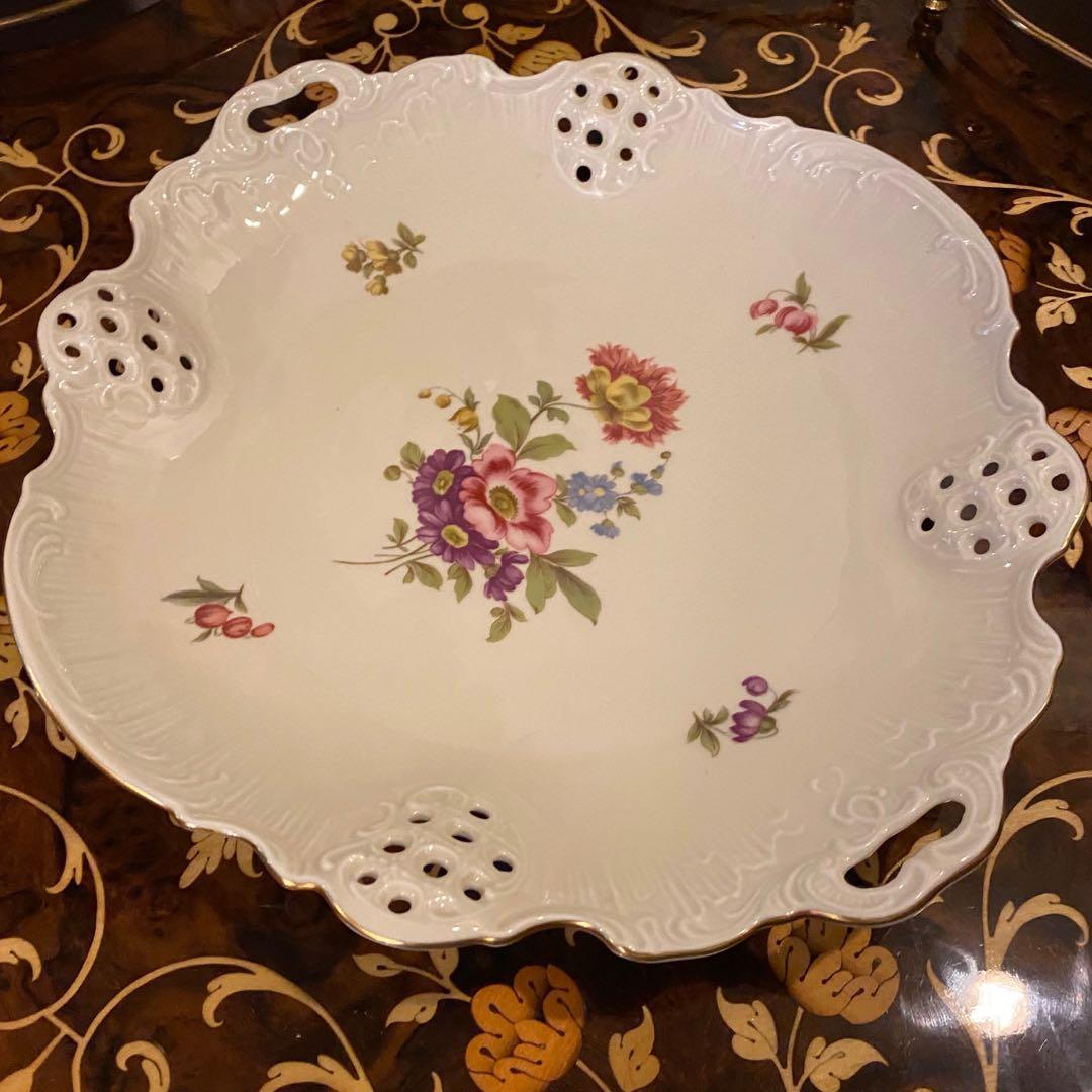 Rosenthal Classic Rose Handled Plate (Category: Dinnerware & Cutlery) located in Quezon City. Submitted by kb0030 (Listing ID 1091141820, Image 2). Description: One piece only on hand.