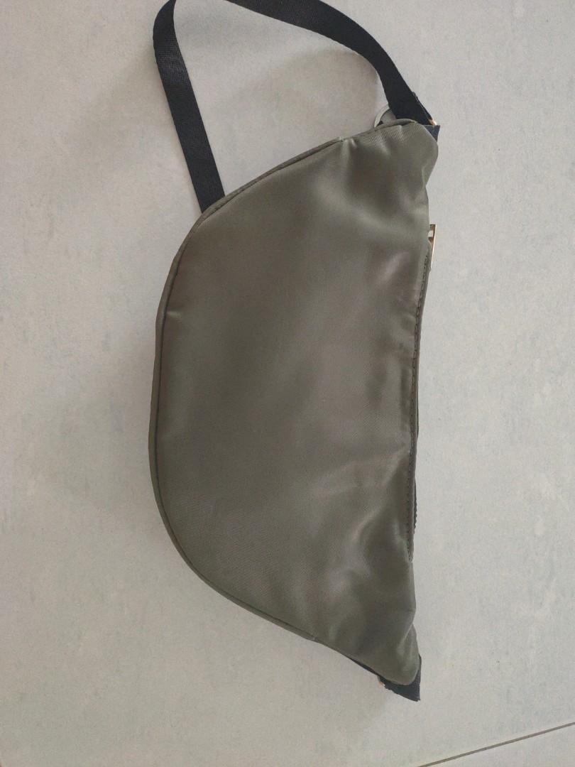 Rubi army green fanny pack Women s Fashion Bags Wallets Cross body Bags on Carousell