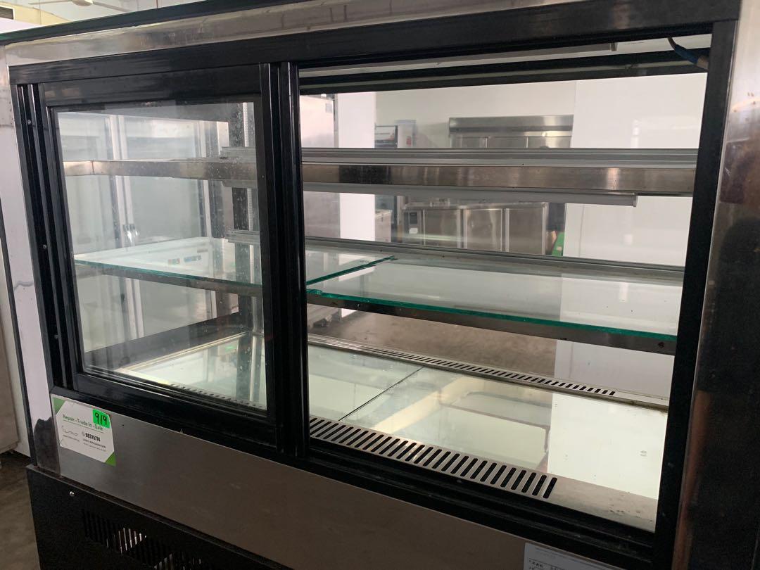 Table top display chiller. Blower cooling. Free deliver and warranty