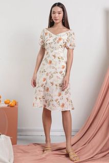 (Category: ) located in . Submitted by thefleurboutique (Listing ID 1091238645, Image 1). Description: .