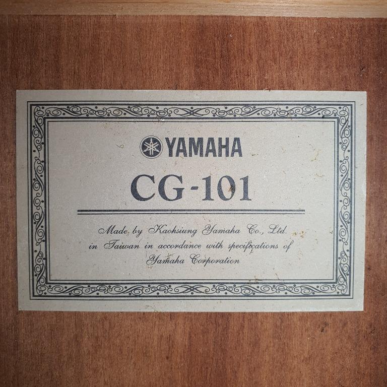 Yamaha CG-101 Nylon String Classical Guitar for Beginner / Intermediate ...