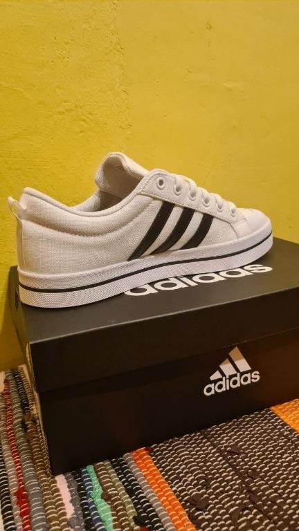 Adidas Bravada Shoes Men White FV8086, Men's Fashion, Footwear, Sneakers on  Carousell