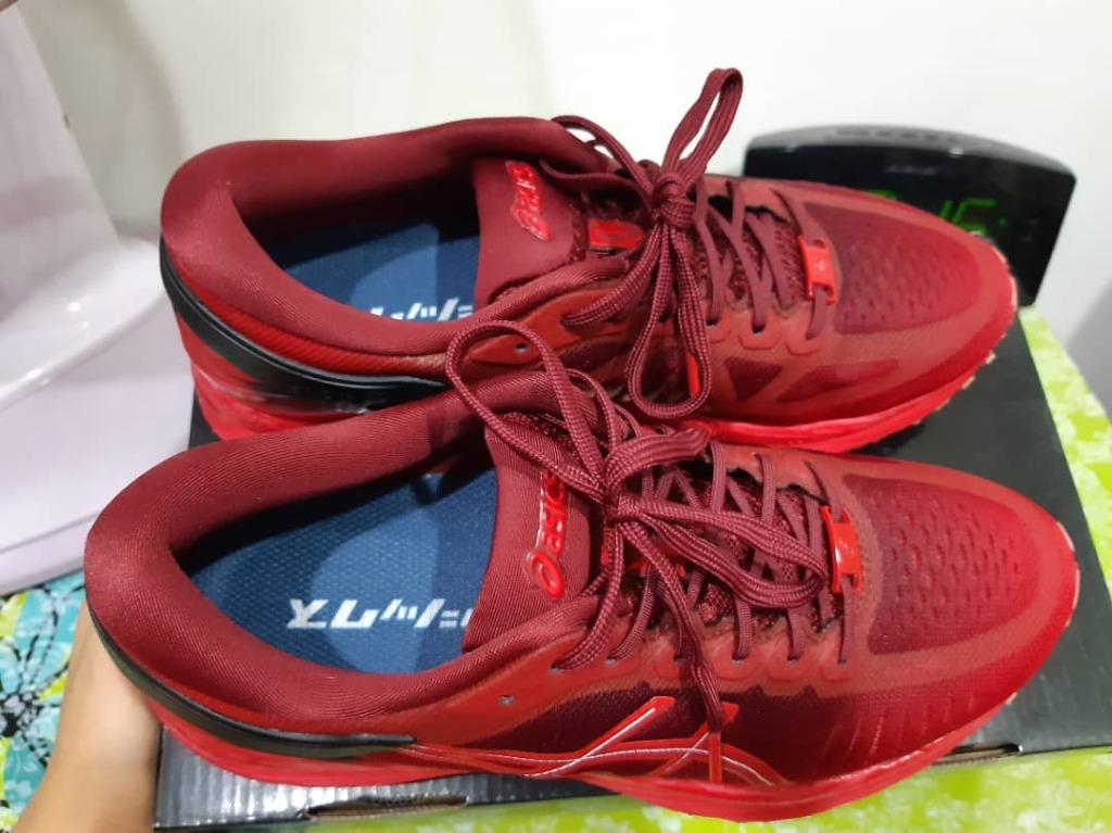 Asics women's 2024 metarun running shoe
