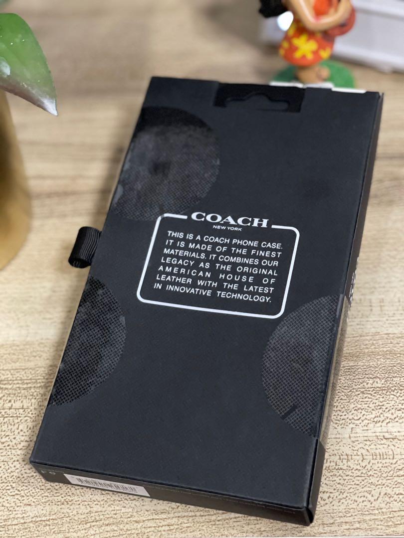 Beautiful 💐 Authentic COACH iPhone 11 Pro case (Category: Cases & Sleeves) located in Marikina City. Submitted by girlbalikbayan (Listing ID 1085546737, Image 3). Description: Does mom/wifey have an iPhone 11 Pro? Then give her a piece of luxury with this COACH protective mobile phone case. 🔘Styled with pretty signature Coach graphics and patterns - Dreamy Peony Clear/Pink 🔘Drop Tested 🔘Shock-Resistant 🔘Wireless Charging Compatible 🔘Lightwe