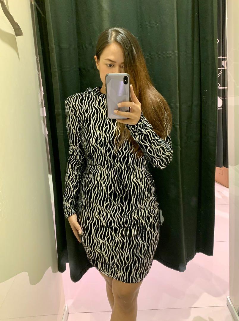 Bershka Party Dress Women s Fashion Dresses Sets Dresses on Carousell