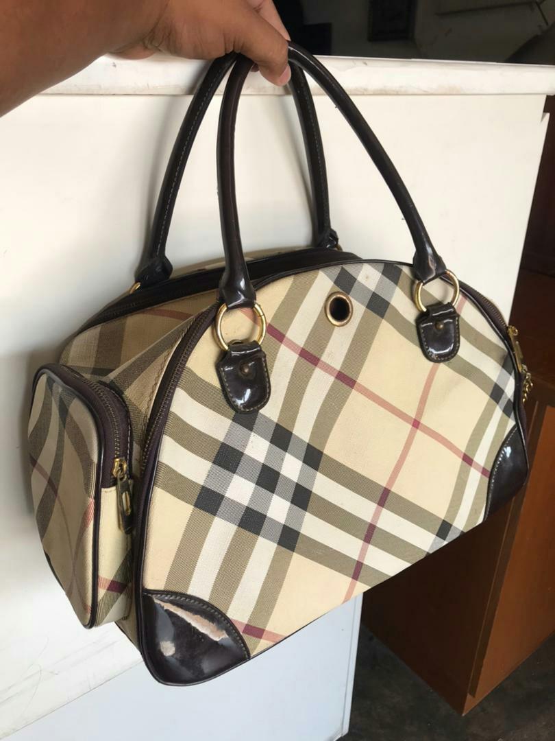 Burberry beg kucing, Luxury, Bags u0026 Wallets on Carousell