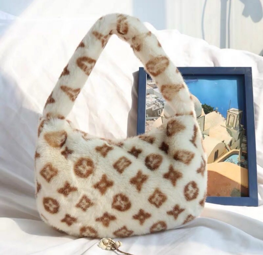 Y2k Fluffy baguette shoulder bag Women s Fashion Bags Wallets Shoulder Bags on Carousell