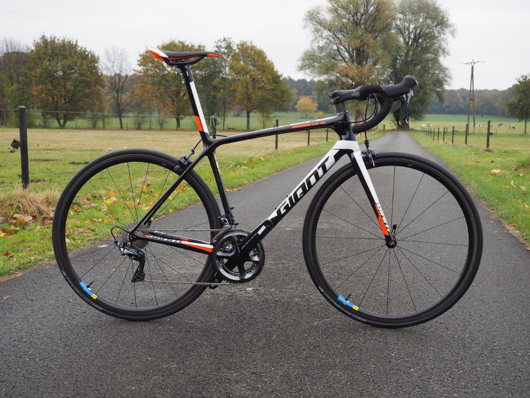 Giant tcr advanced sl 2017 on sale