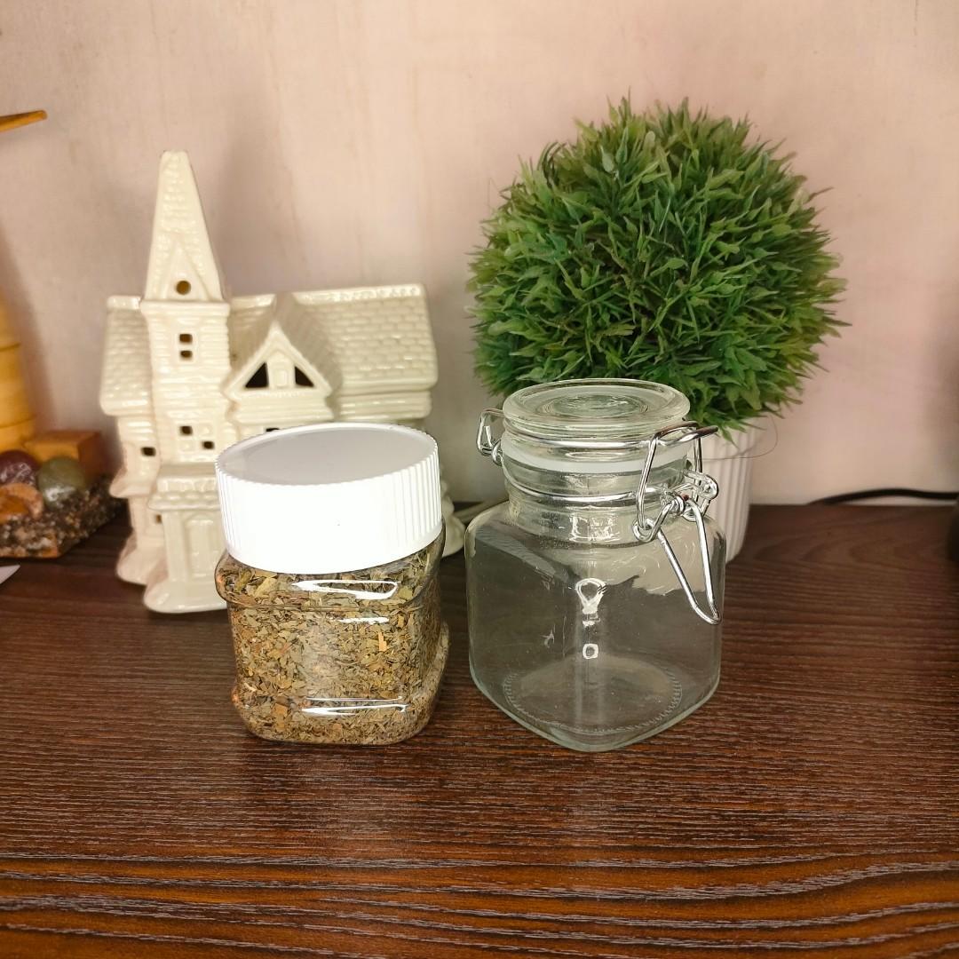Glass Bottle (w/ label) for Spices & Herbs (Category: Spice & Seasoning) located in Antipolo. Submitted by unclogged (Listing ID 1085622052, Image 3). Description: How about a labeled bottle for your spices? This glass bottle may contain around 50 grams of powdered spices or 15-20 grams of herbs (dried leaves). We accept pre-orders. SRP: 70.00 only You may also view this link: https://m.facebook.com/story.php?story_fbid=2060970464055800&id=114041