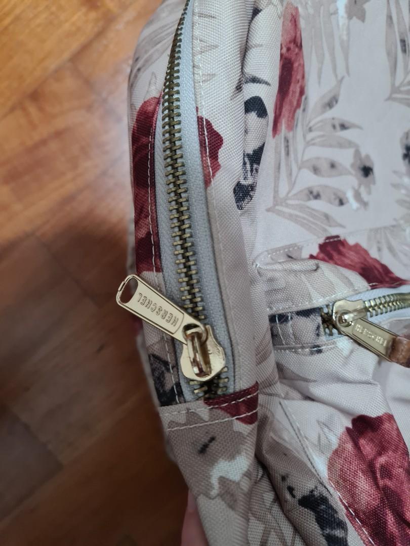 Herschel Pelican Floral Backpack Women s Fashion Bags Wallets Backpacks on Carousell
