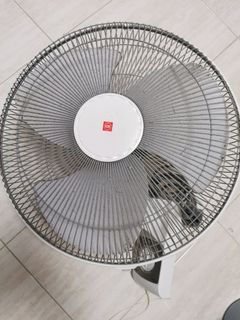 （分類：）位於 。 由 samtsang3328 提交（商品編號 1085684108，圖片 1）。簡介： 。
