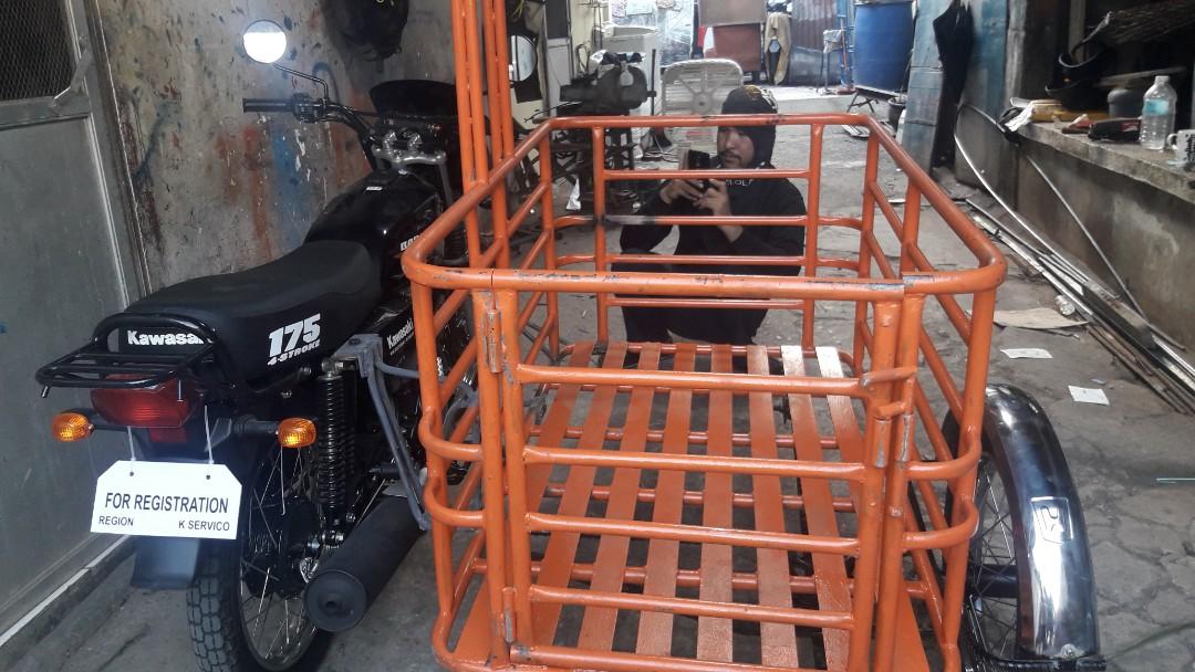 Kolong kolong (Category: Babies & Kids Fashion) located in Manila. Submitted by fastmountain_dfe013 (Listing ID 1085624769, Image 1). Description: custom made sidecar for motor cycle..48inch lenght 28width 20 height with door/drivers roof/tapalodo/sidewheel 300x17 bulldog. with alignment .. note for home service additional 1,000 for delivery and installation.. pm 09193318674.