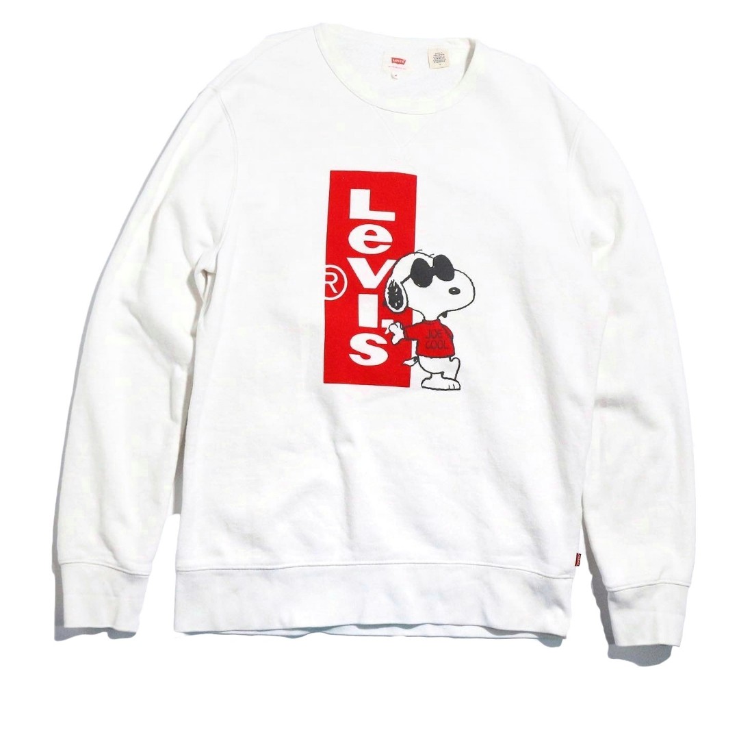 Levi's x Peanuts Joe Cool Sweatshirt, Luxury, Apparel on Carousell