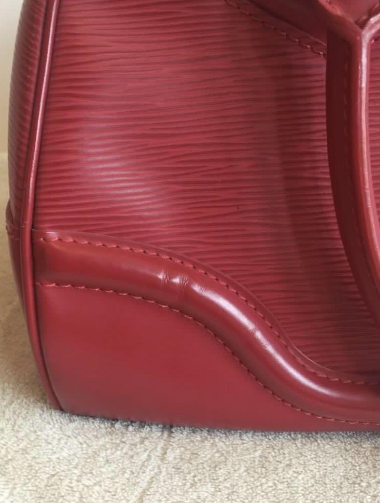 Authentic Louis Vuitton Red Epi Leather Montaigne PM Bowling Handbag B –  Paris Station Shop