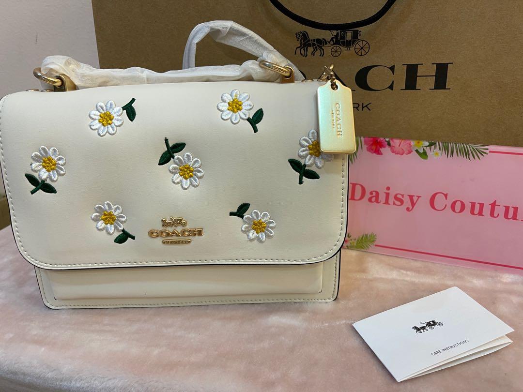 Coach hot sale daisy purse